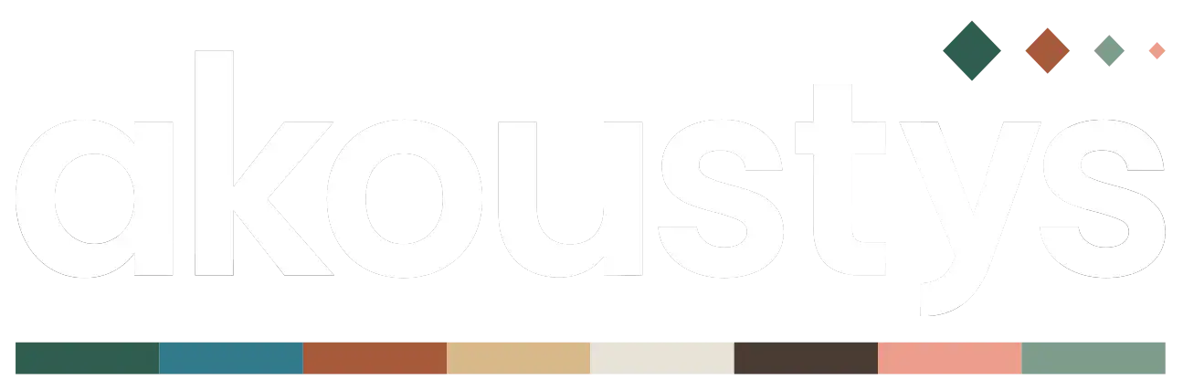 Logo blanc "akoustys" avec des formes géométriques colorées en haut à droite et une bande multicolore en bas.